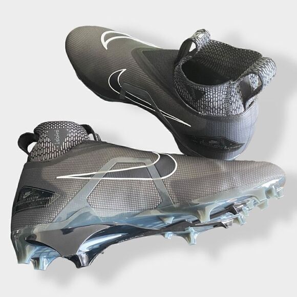Nike Alpha Menace Elite 3 Black Gray Football Cleats DM1792-004 Mens size 12